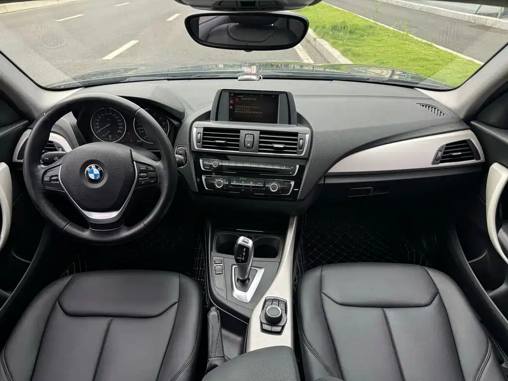 BMW 1 Series (Import) — миниатюра 6