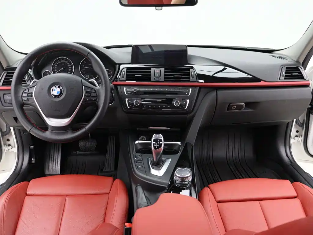 BMW 3 Series — миниатюра 12