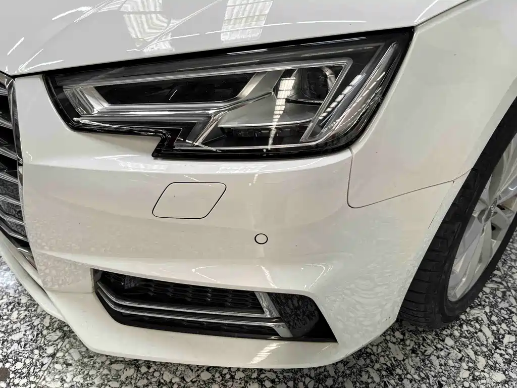 Audi A4L — миниатюра 4