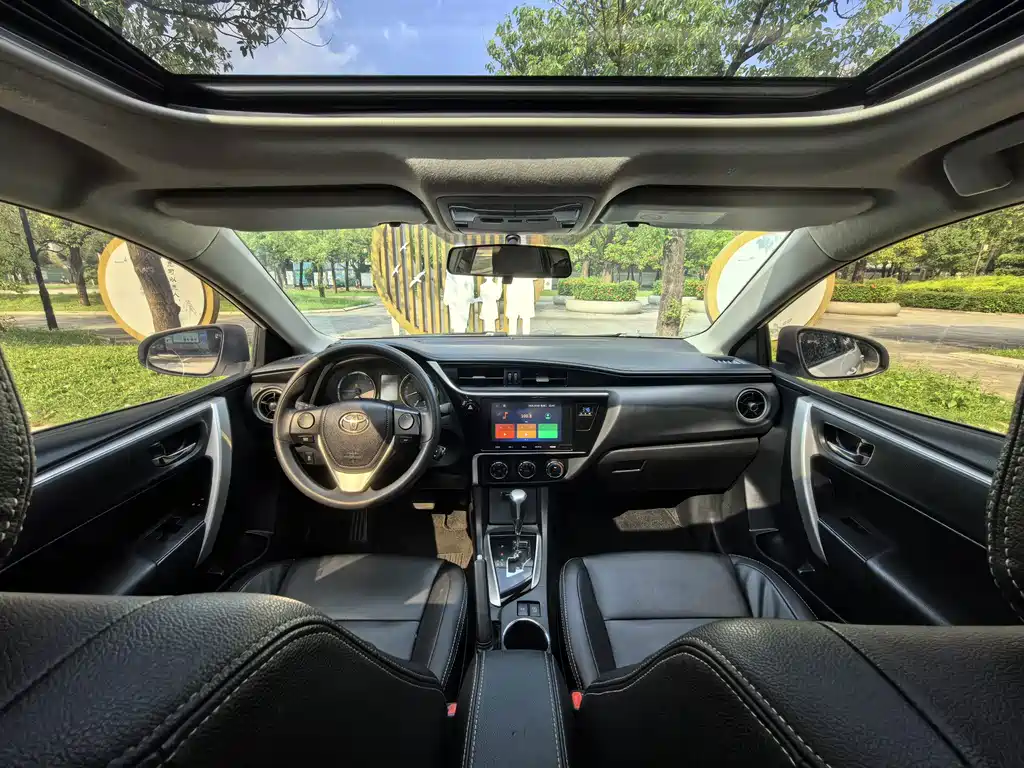 Toyota Corolla — миниатюра 5