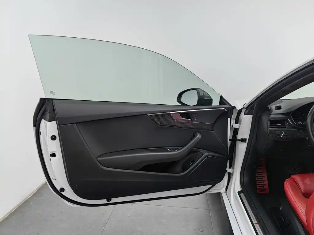 Audi A5 (Import) — миниатюра 8