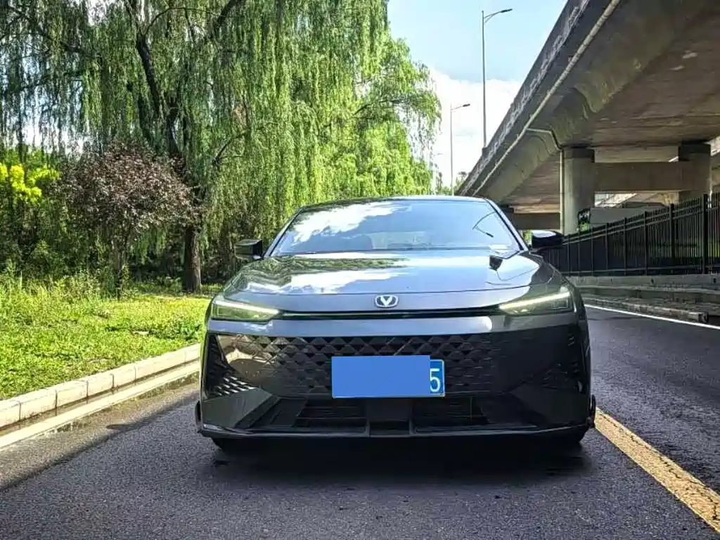 Changan UNI-V 2024 1.5T