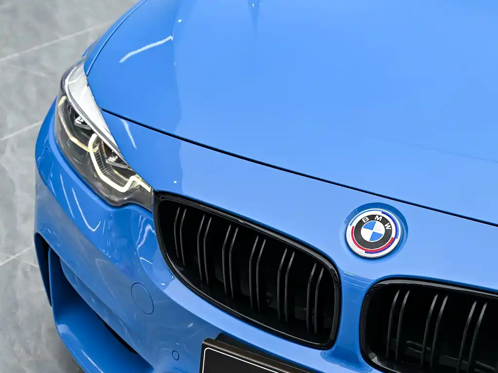 BMW M4 — миниатюра 14
