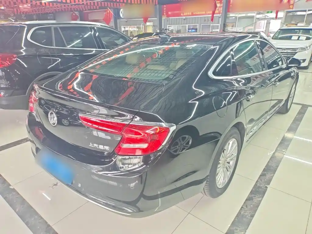 Buick LaCrosse — миниатюра 7