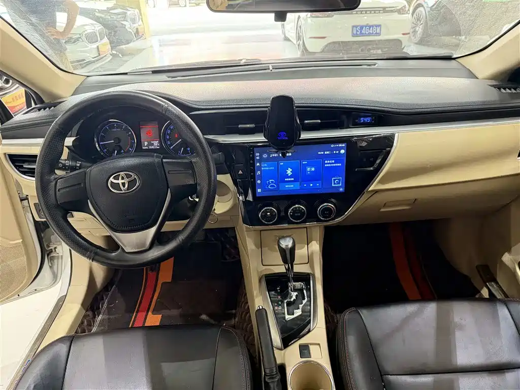 Toyota Corolla — миниатюра 10