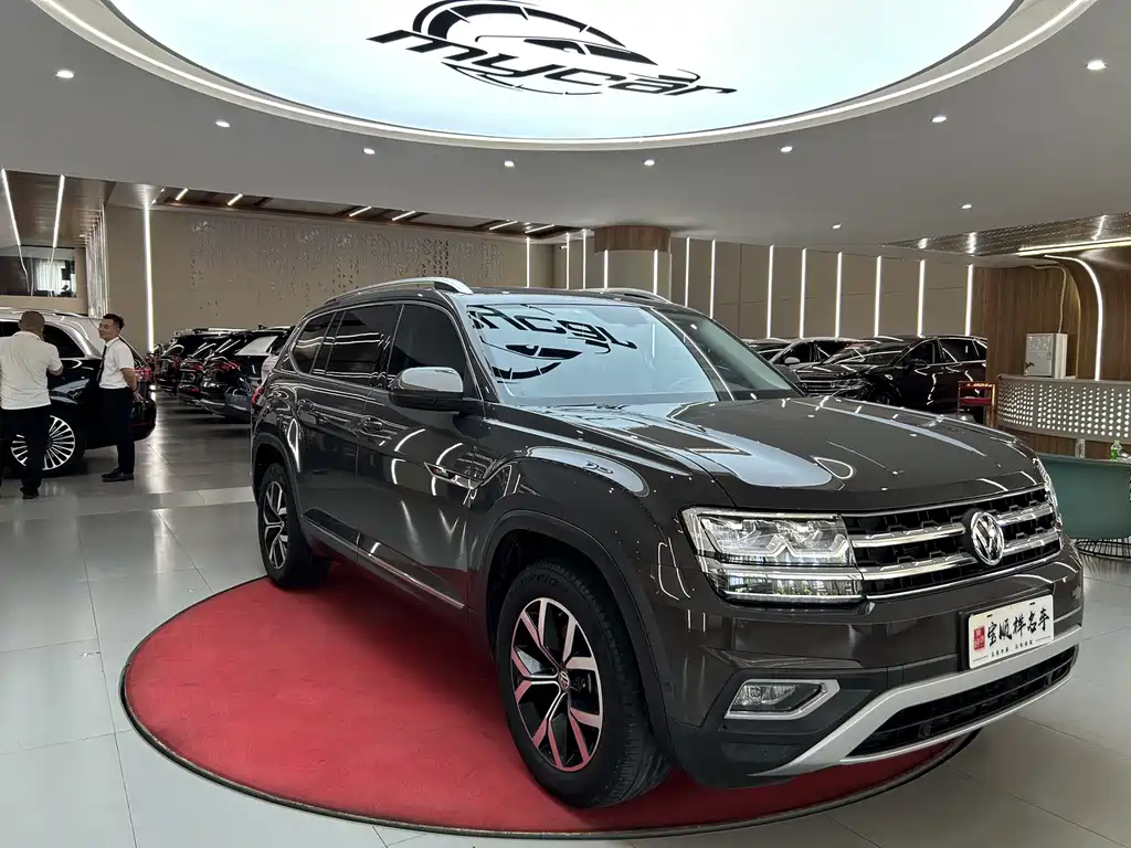 Volkswagen Teramont — миниатюра 3