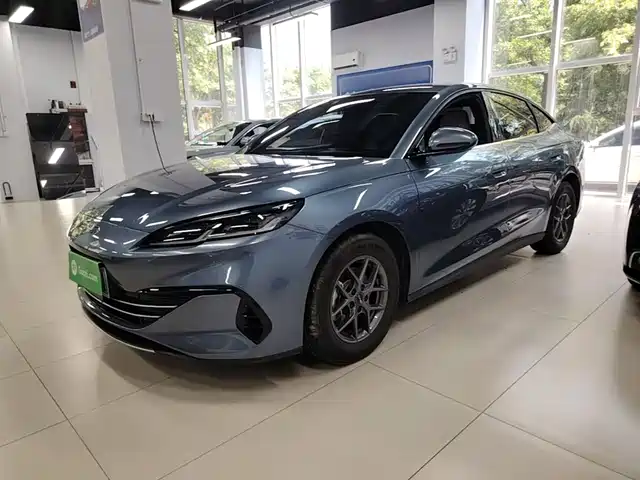 2025 BYD Seal