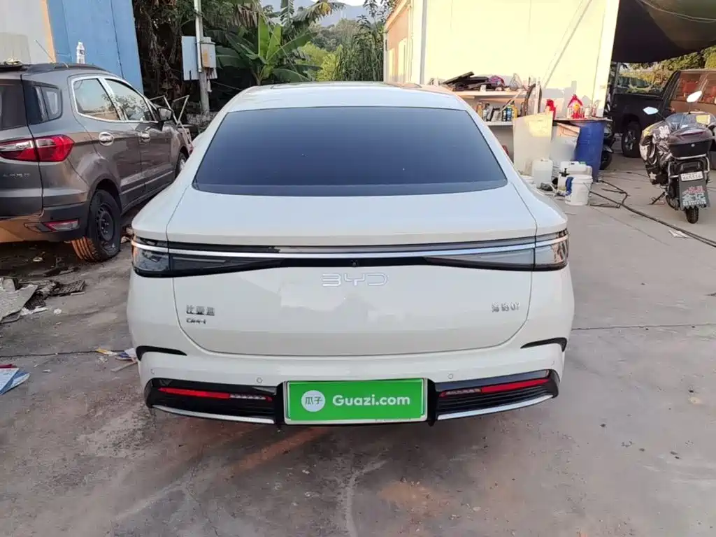 BYD Seal 07 DM-i — миниатюра 6