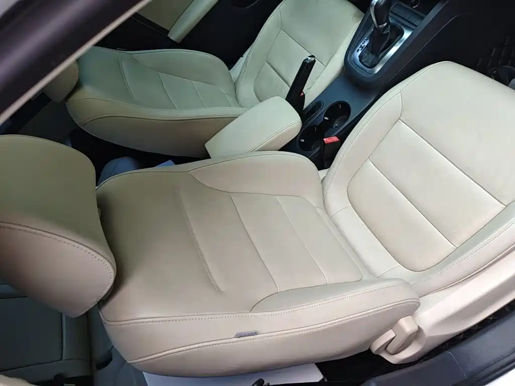 Volkswagen Sagitar — миниатюра 25