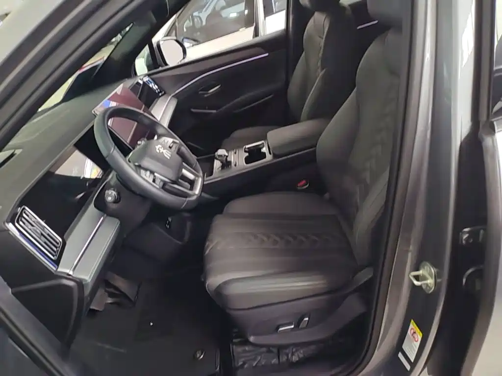 BYD L DM-i — миниатюра 15
