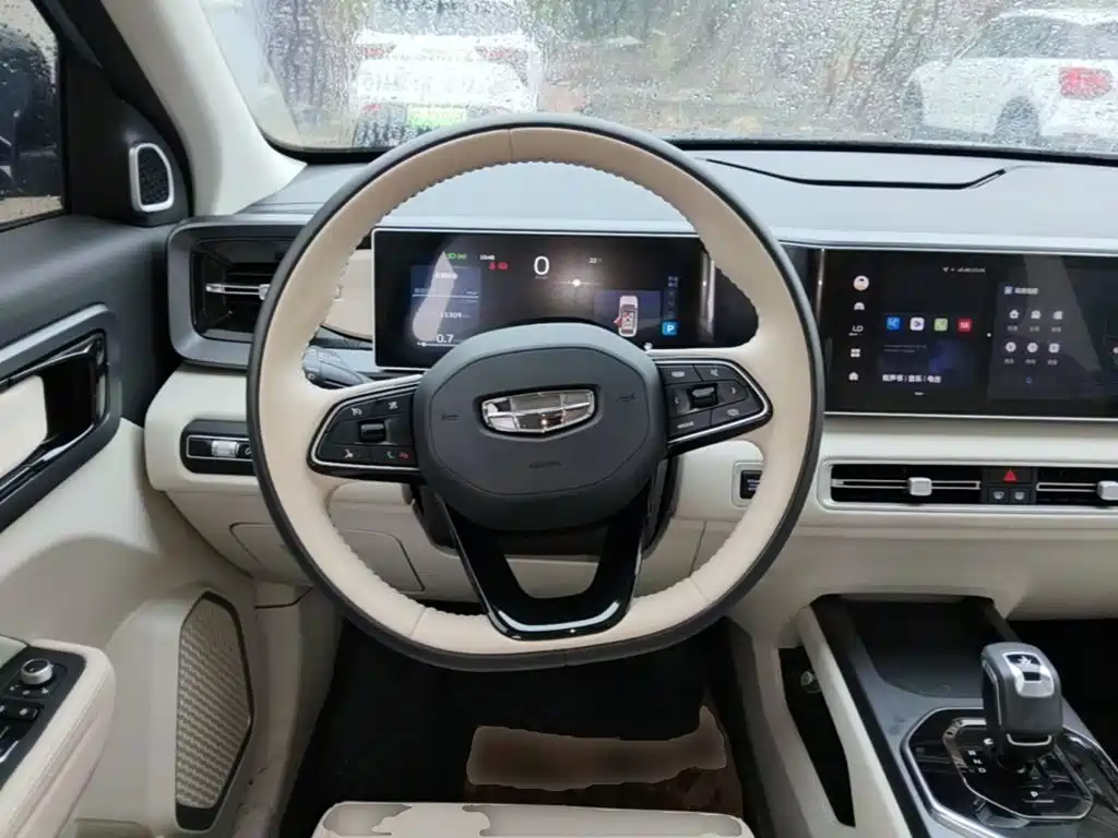 Geely Icon — миниатюра 11