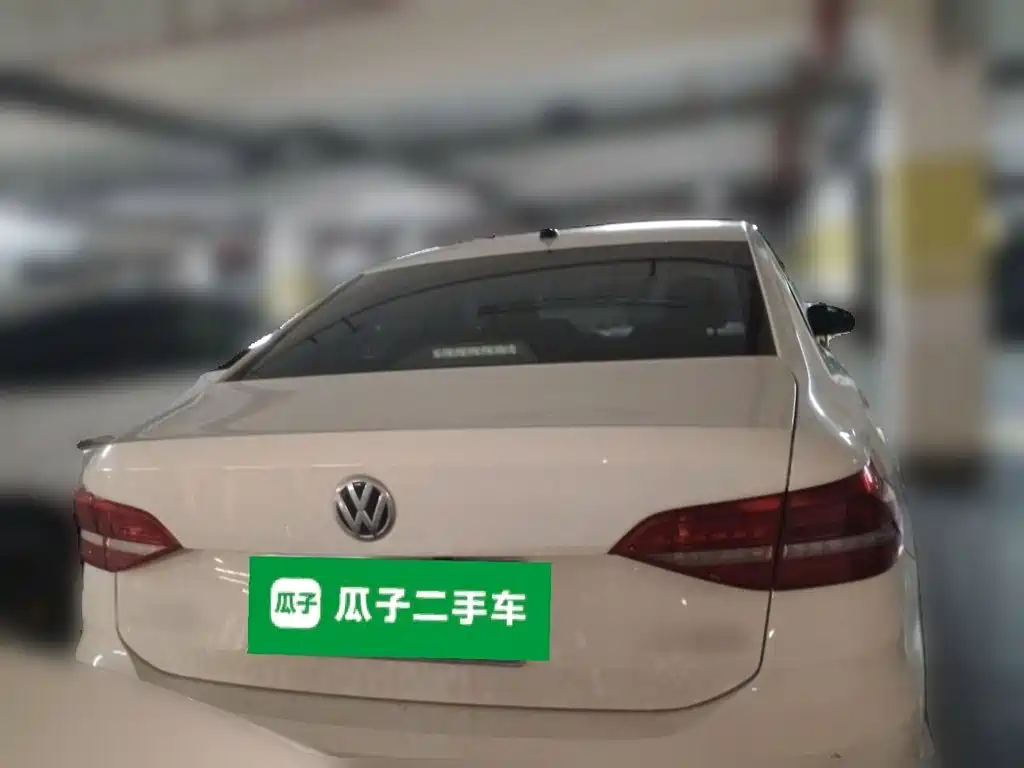 Volkswagen Lavida — миниатюра 3