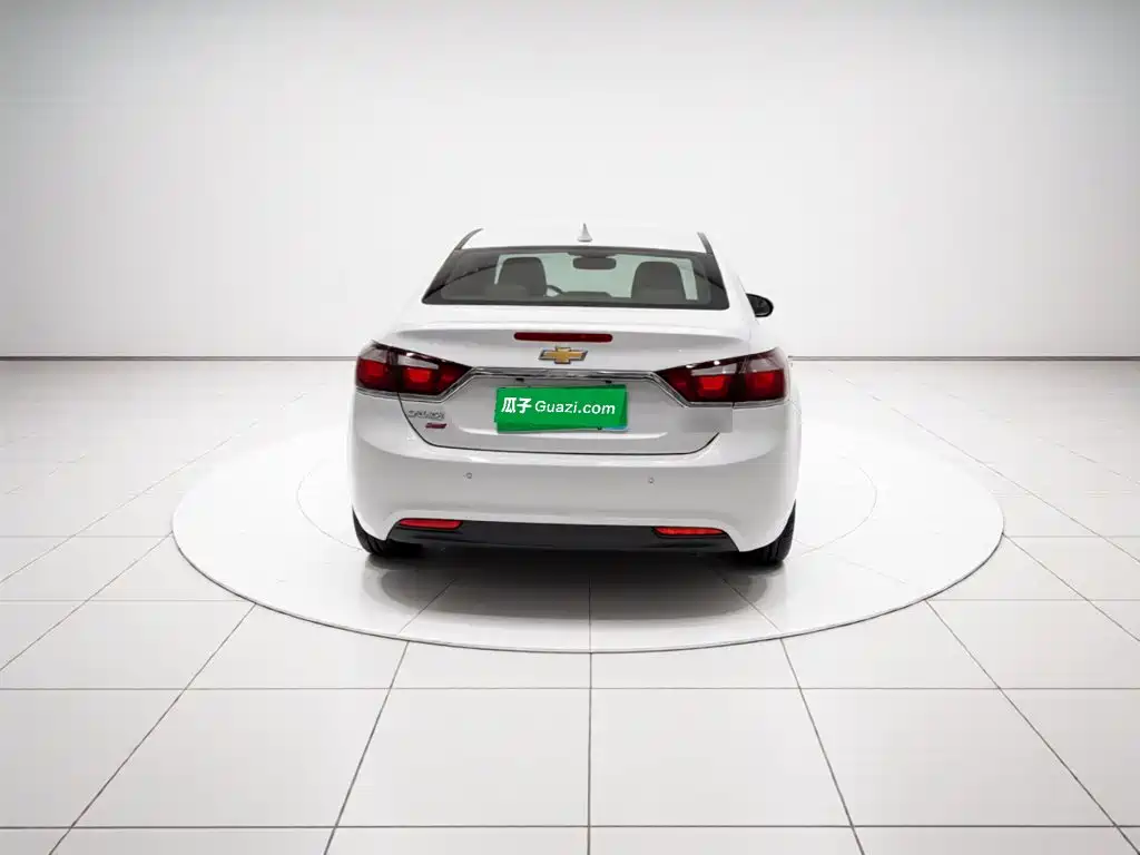 Chevrolet Cruze — миниатюра 5
