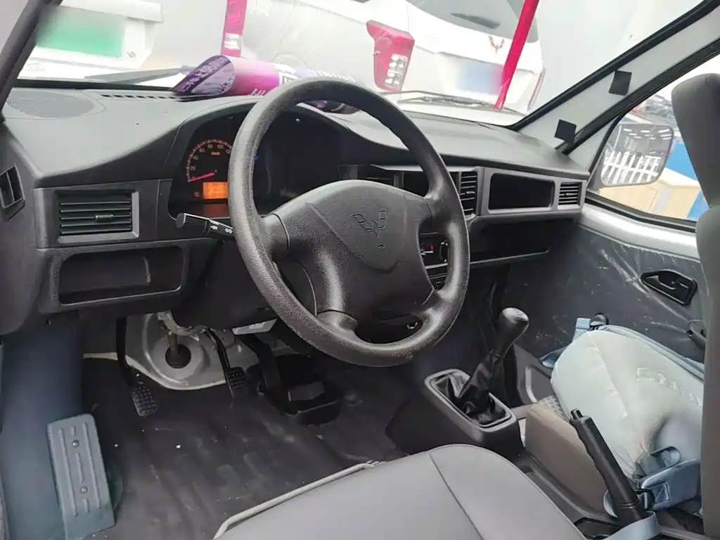 Wuling Zhiguang — миниатюра 10