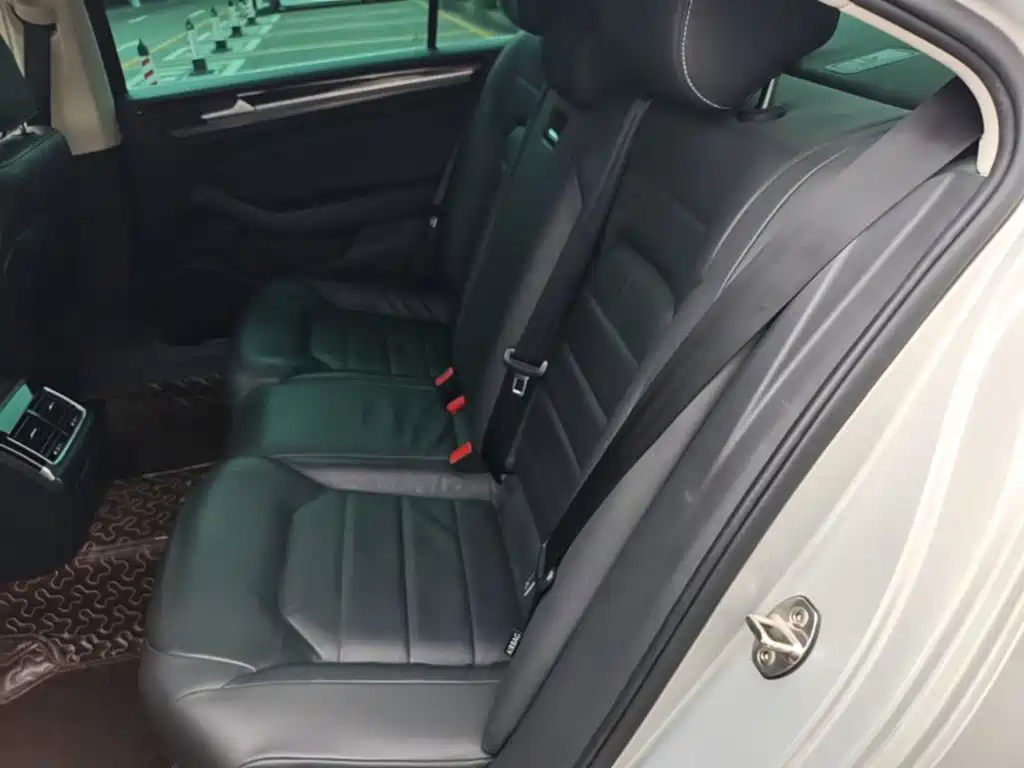 Volkswagen Phideon — миниатюра 22