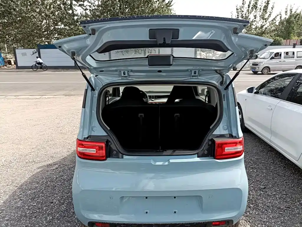 Wuling MINIEV — миниатюра 19