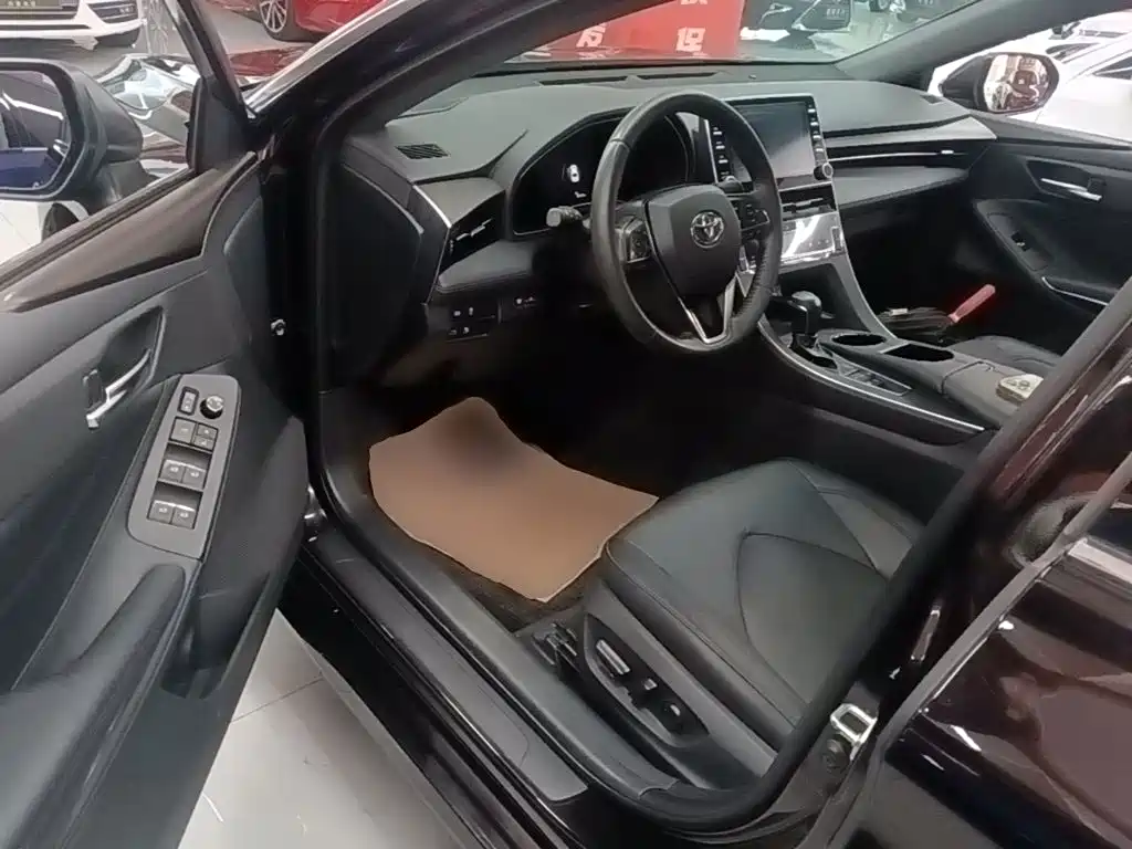 Toyota Avalon — миниатюра 16