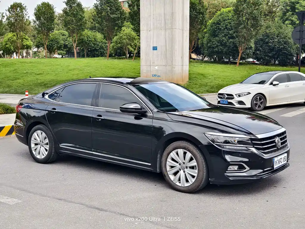 Volkswagen Passat — миниатюра 3