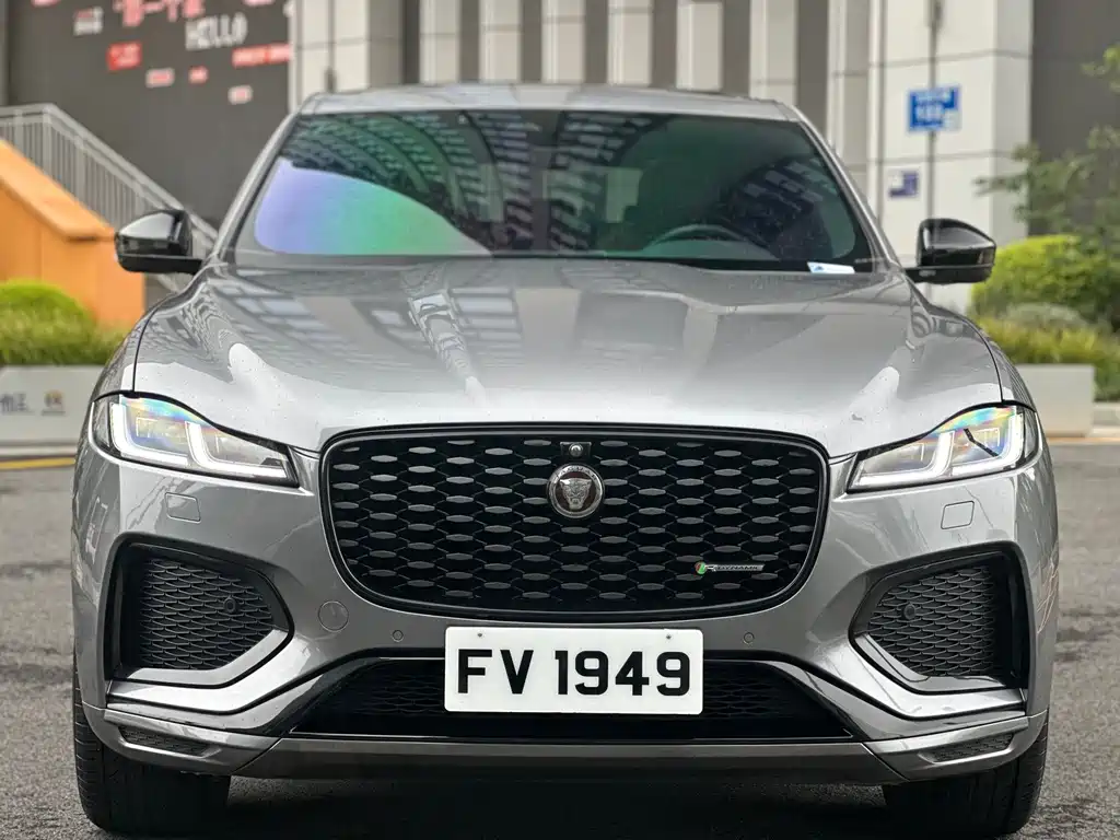 Jaguar F-PACE — миниатюра 2