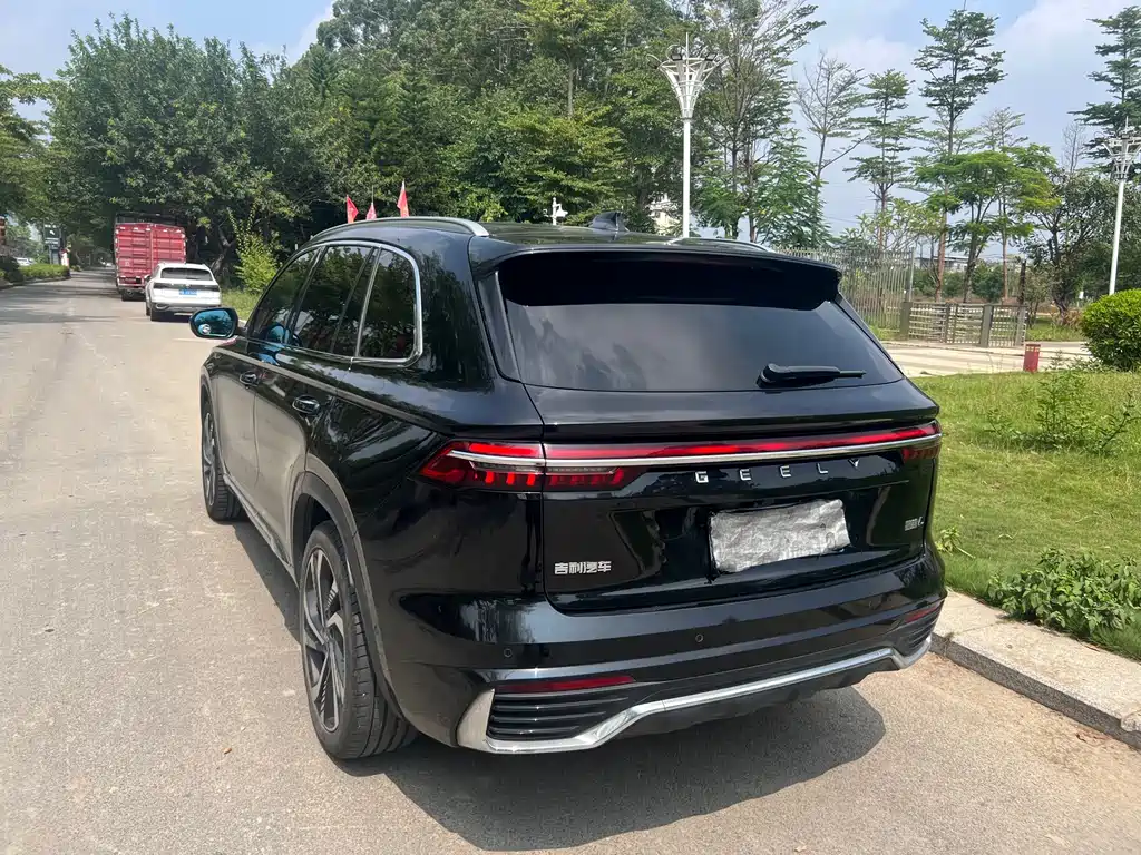 Geely Xingyue L — миниатюра 8