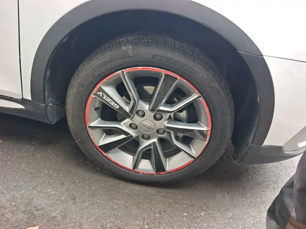 Geely Vision S1 — миниатюра 8