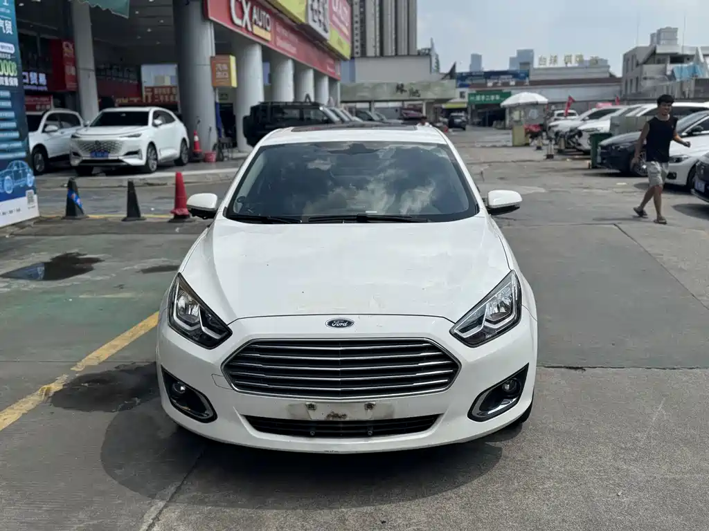 Ford Escort — миниатюра 2