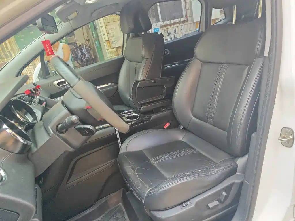 Peugeot 3008 — миниатюра 16