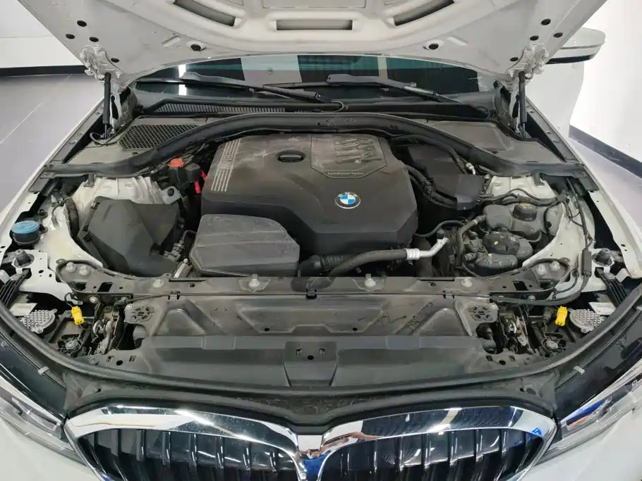 BMW 3 Series — миниатюра 10