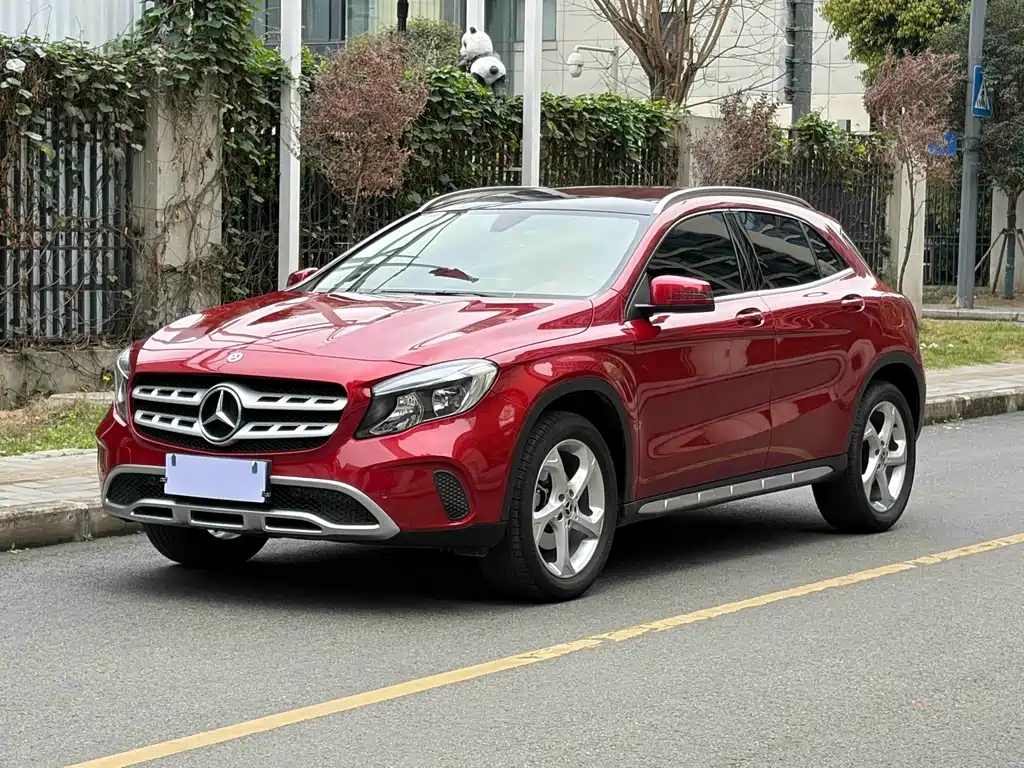 Mercedes-Benz GLA 2019