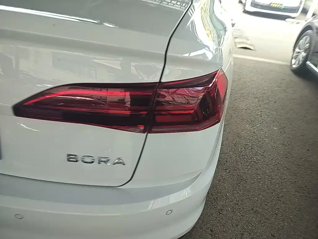 Volkswagen Bora — миниатюра 8