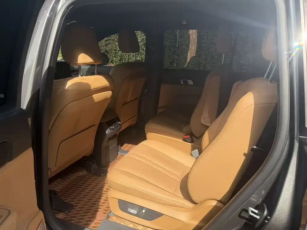 Li Auto Li ONE — миниатюра 7
