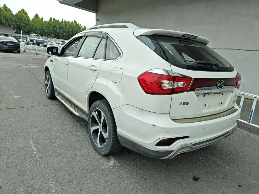 BYD S7 — миниатюра 5