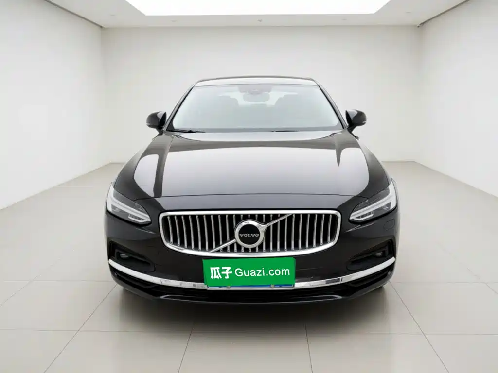 Volvo S90 — миниатюра 2