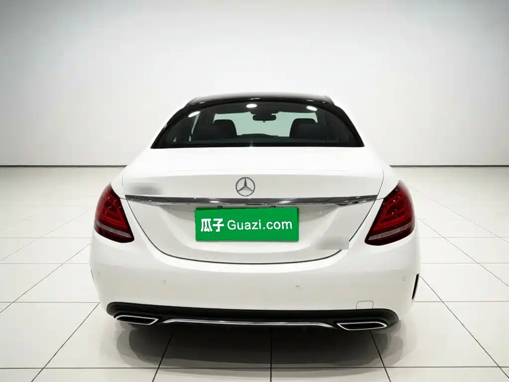 Mercedes-Benz C-Class — миниатюра 3