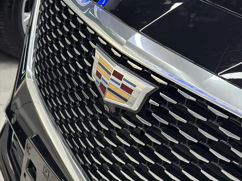Cadillac CT6 — миниатюра 5