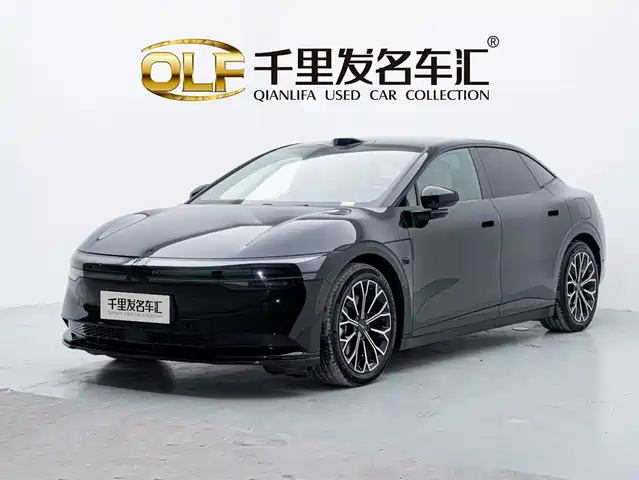 2024 Zeekr 007