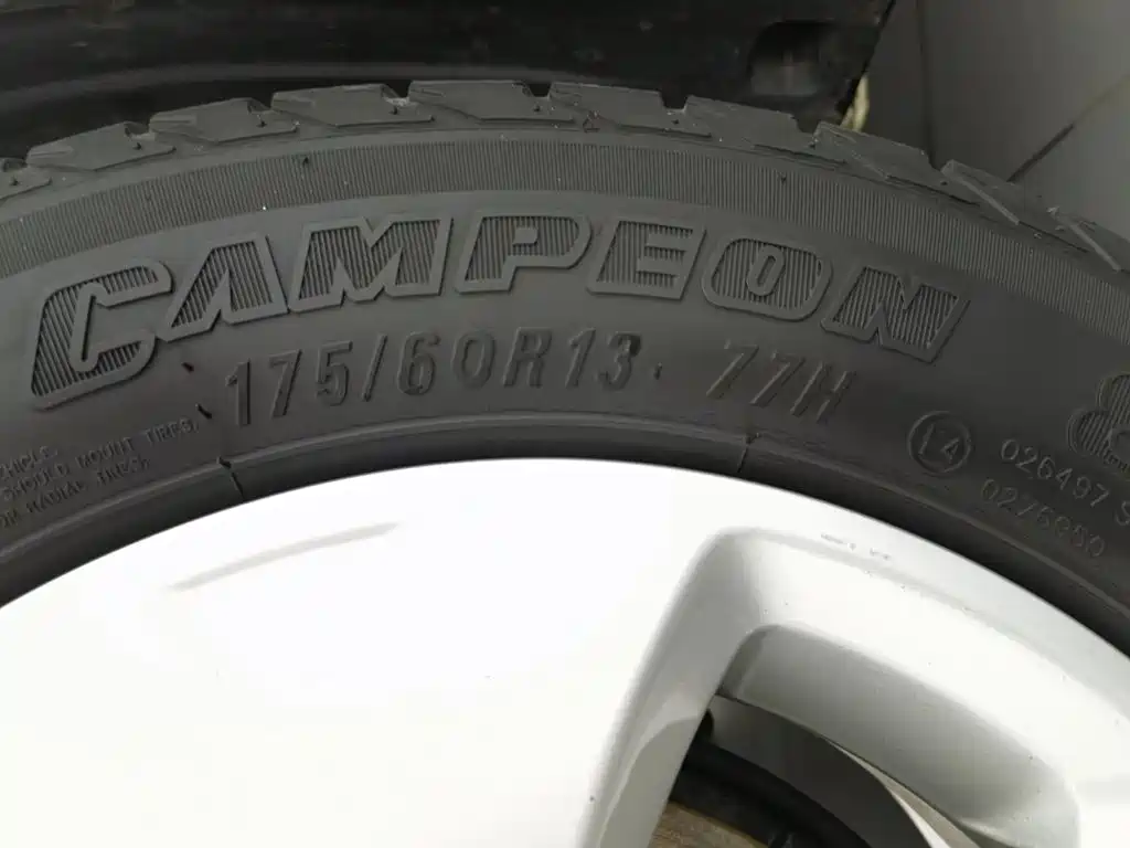 Roewe Clever — миниатюра 24