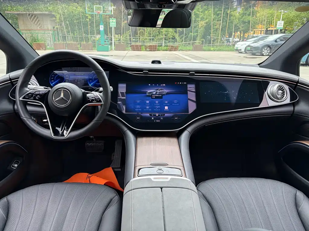 Mercedes-Benz EQS — миниатюра 5