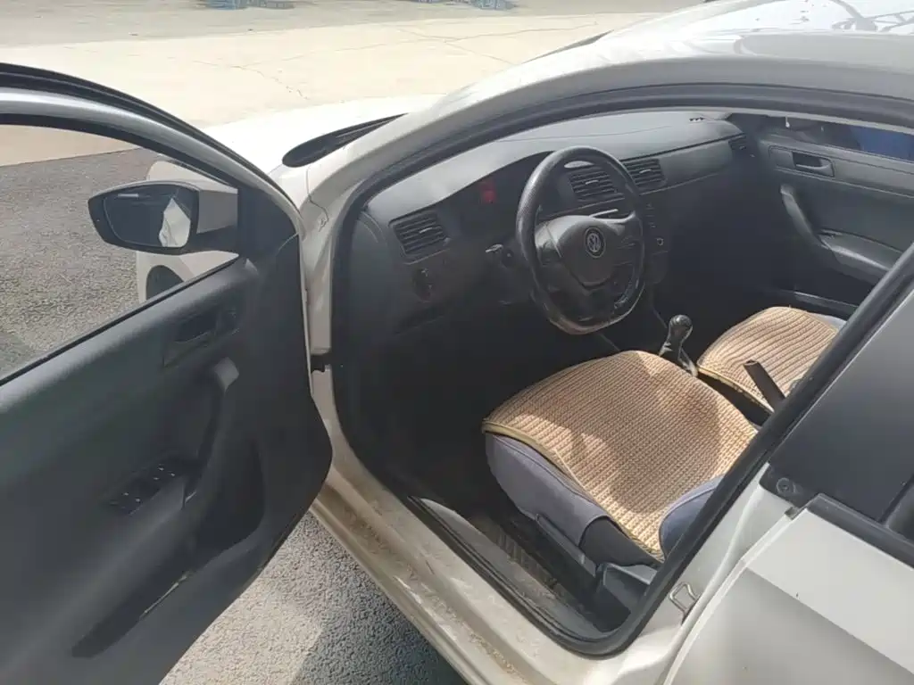 Volkswagen Santana — миниатюра 21