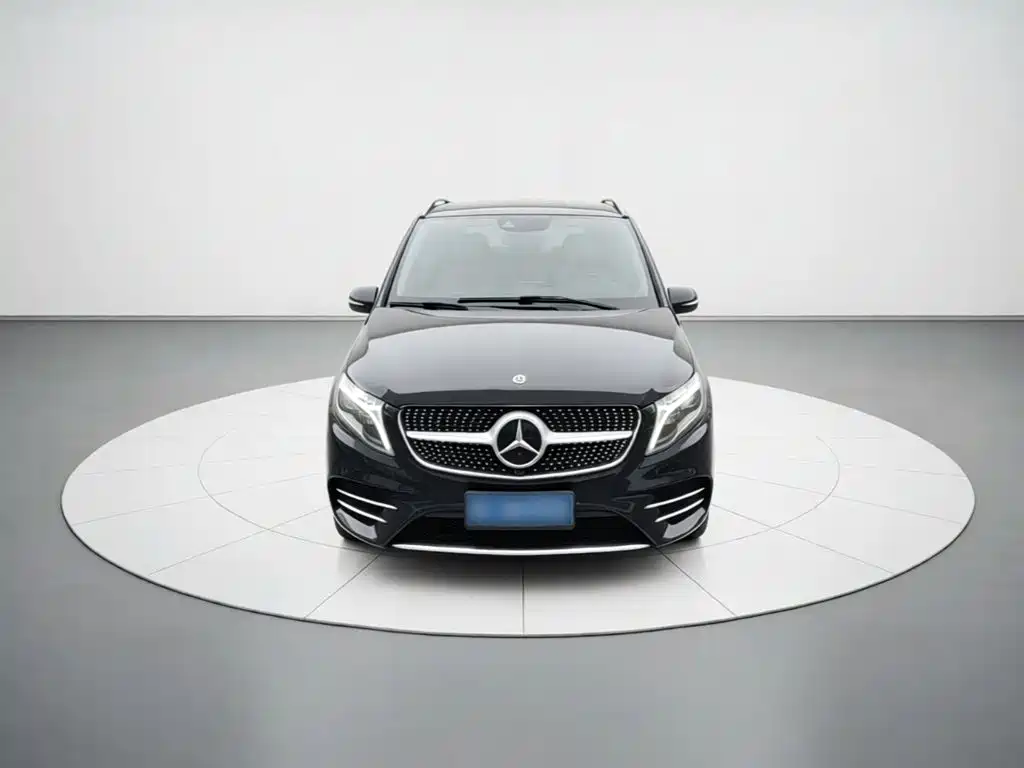 Mercedes-Benz V-Class — миниатюра 2