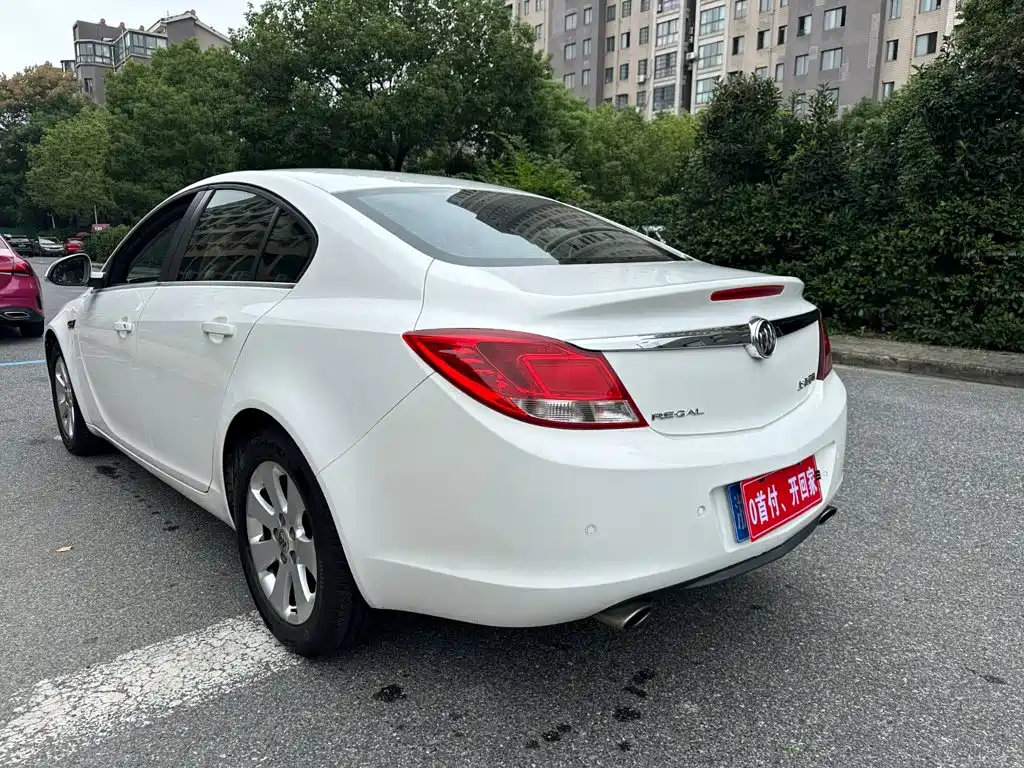 Buick Regal — миниатюра 5