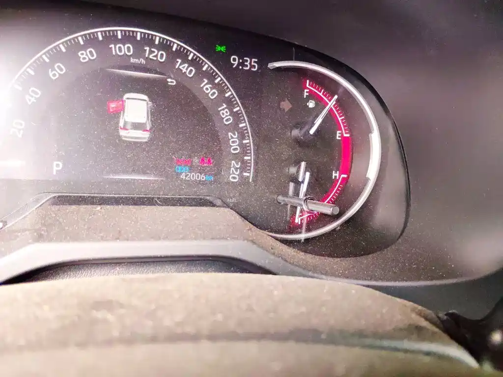 Toyota RAV4 — миниатюра 13