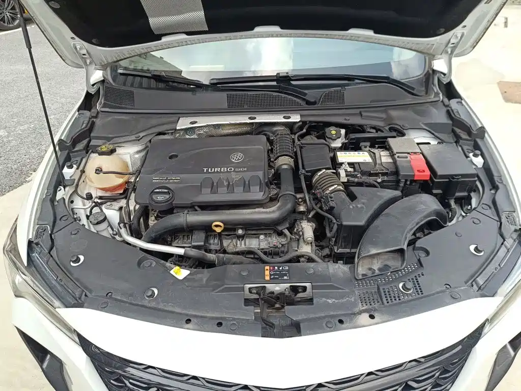Buick Verano — миниатюра 21