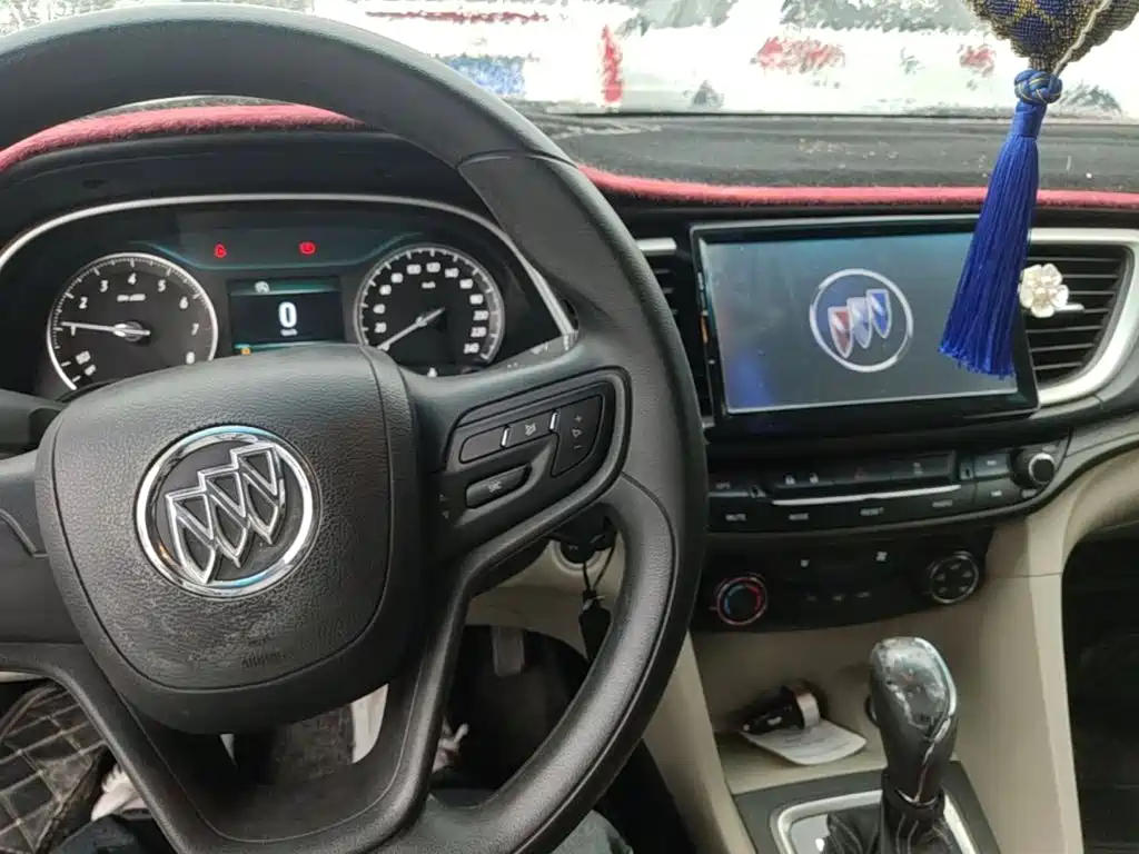 Buick Excelle — миниатюра 10