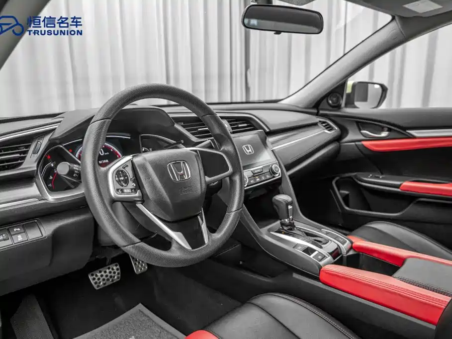 Honda Civic — миниатюра 12