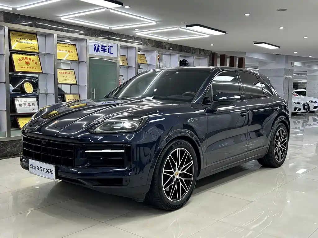 Porsche Cayenne 2024