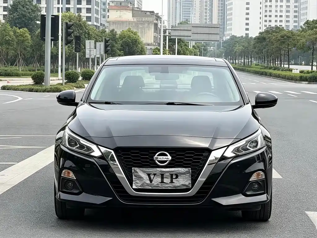 Nissan Teana — миниатюра 2