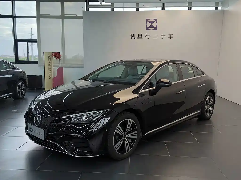 Mercedes-Benz EQE