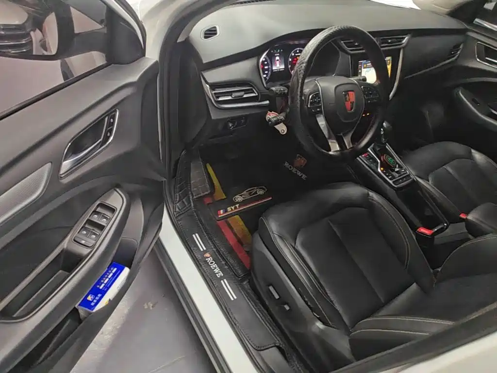 Roewe RX3 — миниатюра 16