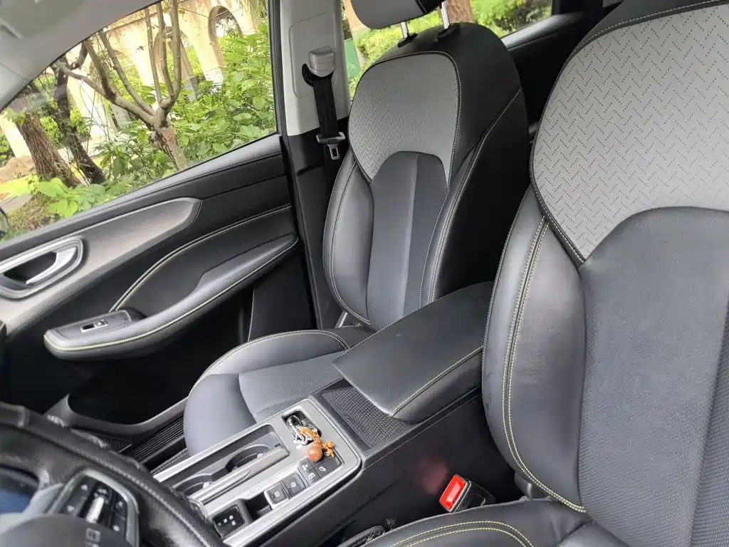 Roewe RX5 New Energy — миниатюра 16